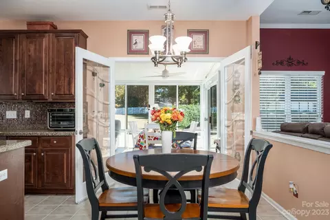 218 Clear Spring Ct, Fort Mill, SC 29708 photo 9