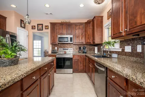 218 Clear Spring Ct, Fort Mill, SC 29708 photo 12