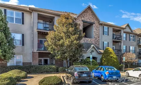 181 Brickton 302 Cir #302, Fletcher, NC 28732