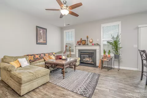 7572 Bluff Point Ln, Denver, NC 28037 photo 9