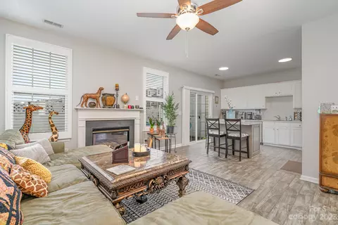 7572 Bluff Point Ln, Denver, NC 28037 photo 11