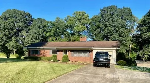 5394 Swinging Bridge Rd, Conover, NC 28613