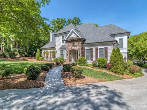 2600 Giverny Dr, Charlotte, NC 28226
