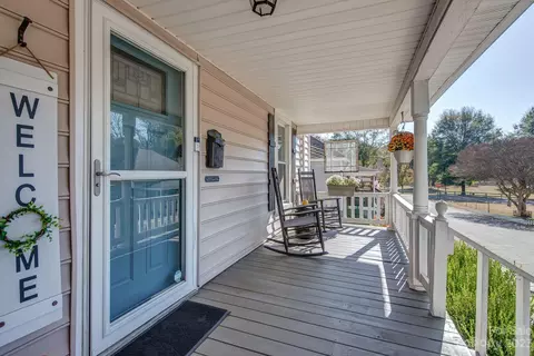 84 5th St, Cramerton, NC 28032 photo 3