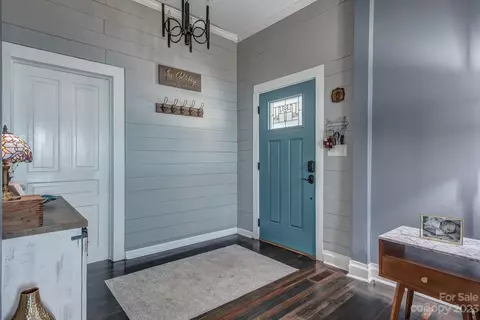 84 5th St, Cramerton, NC 28032 photo 7