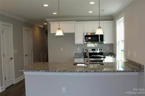 2541 Snow Creek 22 Rd #22, Hickory, NC 28601