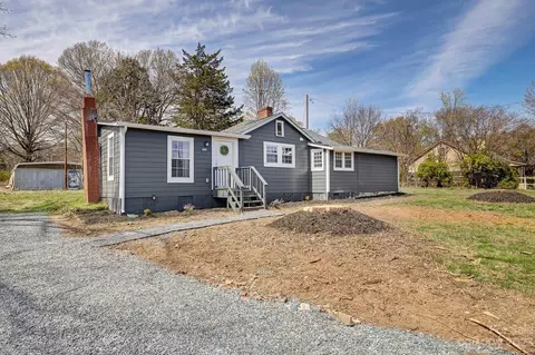 522 Melynda Rd, Charlotte, NC 28208