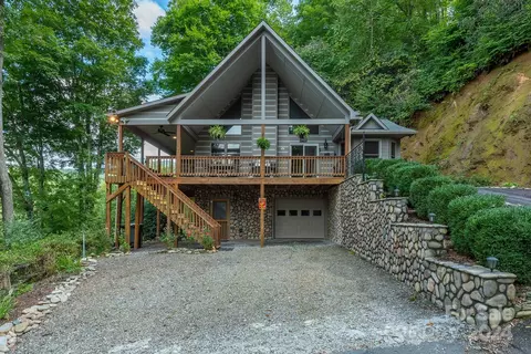 21 Shady Side Dr, Burnsville, NC 28714