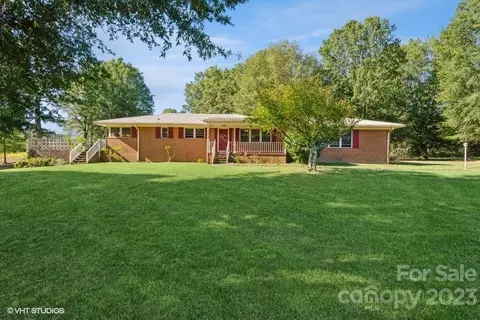 16213 Hazard Rd, Oakboro, NC 28129