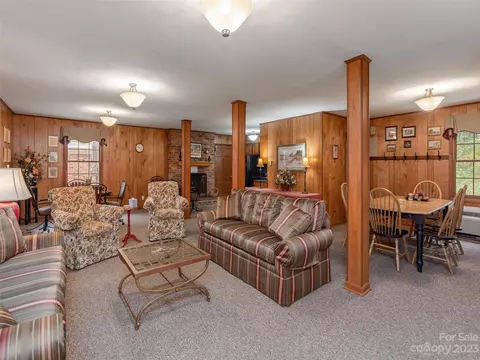 102 Boyd C-2 Dr #C-2, Flat Rock, NC 28731 photo 15