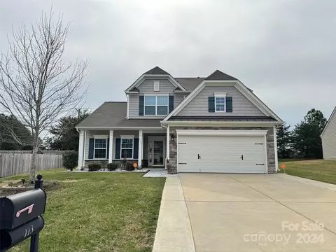 113 Kingston 4 Dr #4, Mount Holly, NC 28120