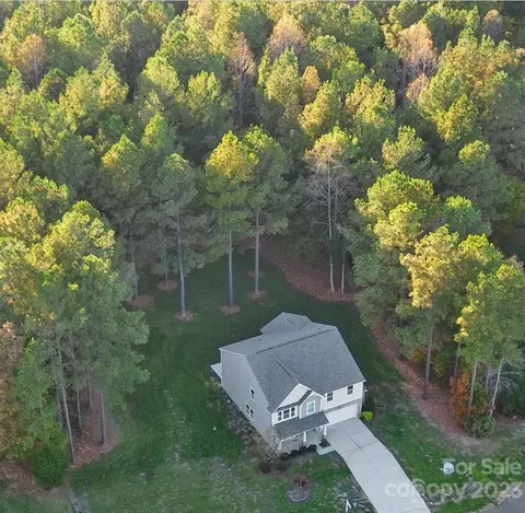 8131 Mossy Rock Rd, Waxhaw, NC 28173