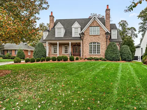 1119 Bolling Rd, Charlotte, NC 28207