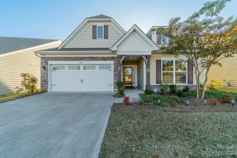 11021 Wrigley Mansion Dr, Charlotte, NC 28273