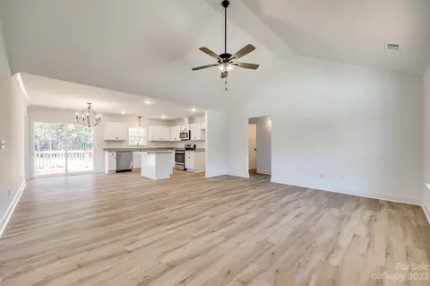 2931 Good Rd, Clover, SC 29710 photo 4