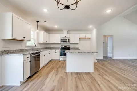 2931 Good Rd, Clover, SC 29710 photo 11