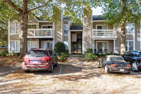 9609 Vinca Cir #E, Charlotte, NC 28213