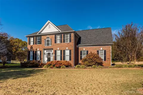 9421 Bethesda Ct, Matthews, NC 28104