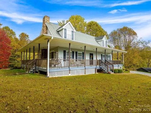 4087 Crab Creek Rd, Penrose, NC 28766