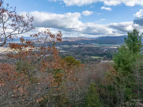 M24 Elk Mountain M24r Trail #M24R, Brevard, NC 28712