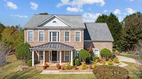 11609 Foggy Bank Ln, Charlotte, NC 28214