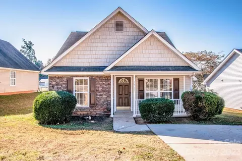 1512 Capps Hill Mine Rd, Charlotte, NC 28216