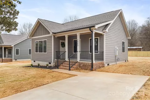 1063 Wellman St, Gastonia, NC 28054