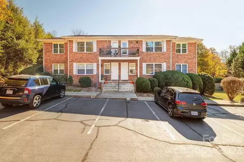 27 Capri 14d Ln #14D, Hendersonville, NC 28791