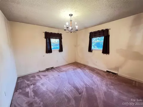 2425 Old Cedarwood Nw Dr NW, Concord, NC 28027 photo 12