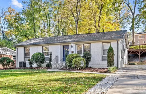 900 Dudley Dr, Charlotte, NC 28205