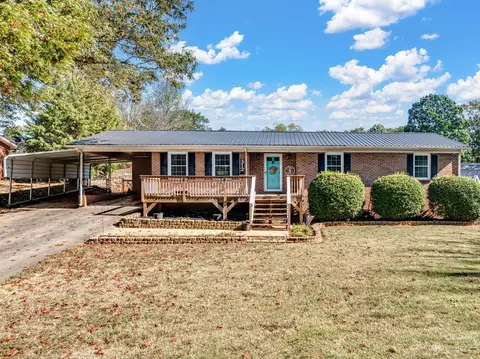 312 Somerset Dr, Kings Mountain, NC 28086