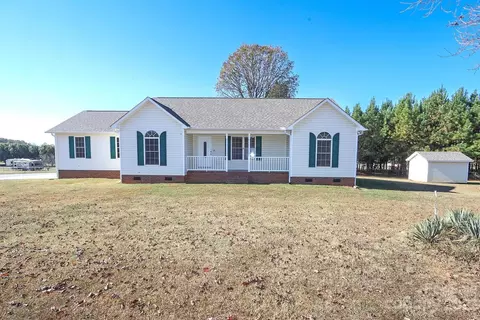 4640 Garys Pl, Crouse, NC 28033