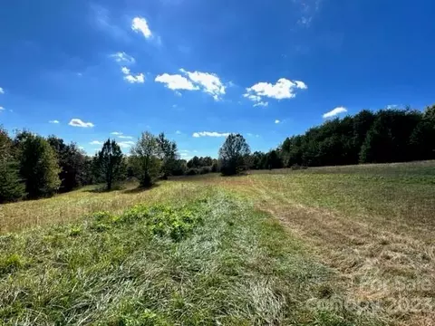 668 Lee Rd, Forest City, NC 28043