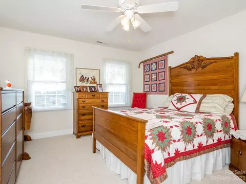 264 Hazel Brook Apt 2 Rd # 2, Marshall, NC 28753 photo 17