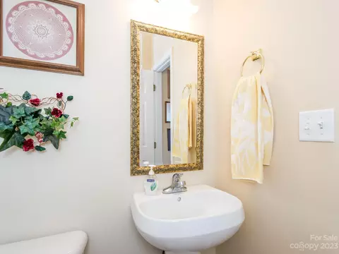264 Hazel Brook Apt 2 Rd # 2, Marshall, NC 28753 photo 44