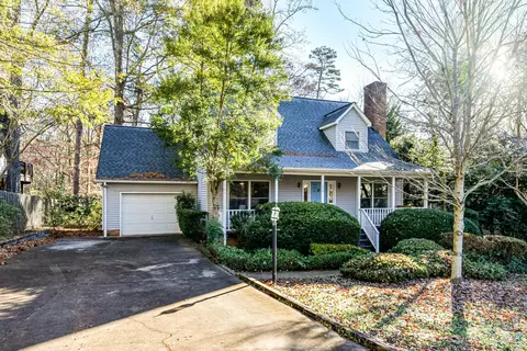 325 Cathey St, Davidson, NC 28036 photo 2