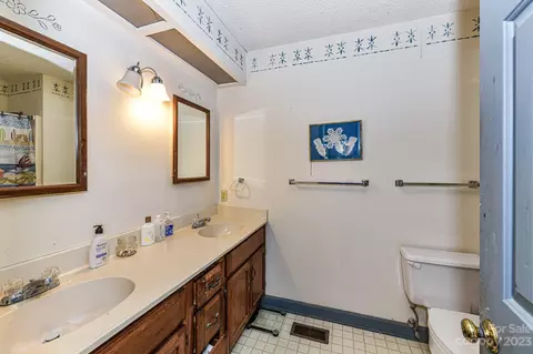 325 Cathey St, Davidson, NC 28036 photo 18
