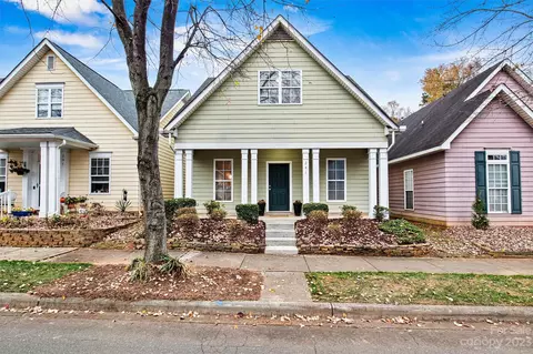 241 Faust Rd, Davidson, NC 28036