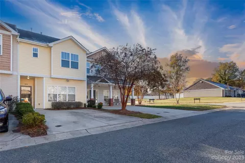 104 St Vincent Pl, Mount Holly, NC 28120