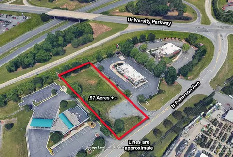 4682 N Patterson Ave, Winston Salem, NC 27105