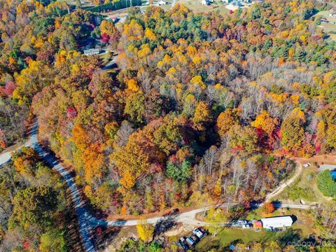 0000 Comet View Ln, Flat Rock, NC 28731 photo 19