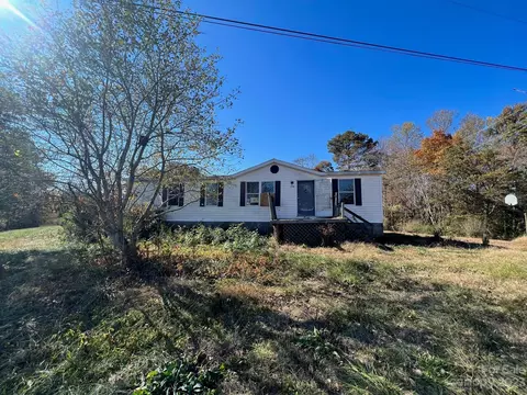 204 A L Fox Rd, Taylorsville, NC 28681