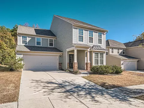 15210 Colonial Park Dr, Huntersville, NC 28078