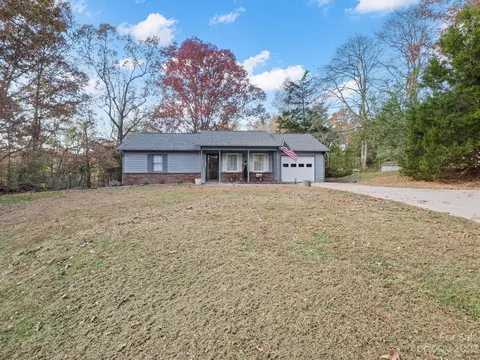 115 Sidney Dr, Forest City, NC 28043