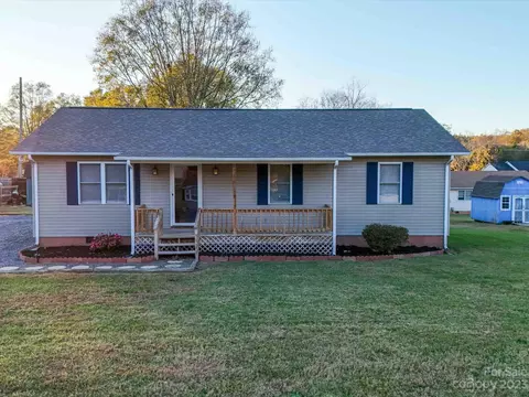 1707 Blanche St, Albemarle, NC 28001