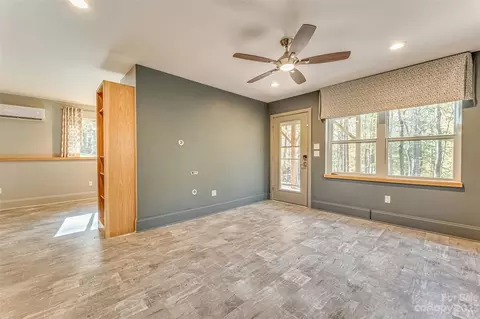 160 Robin Ln, Saluda, NC 28773 photo 21