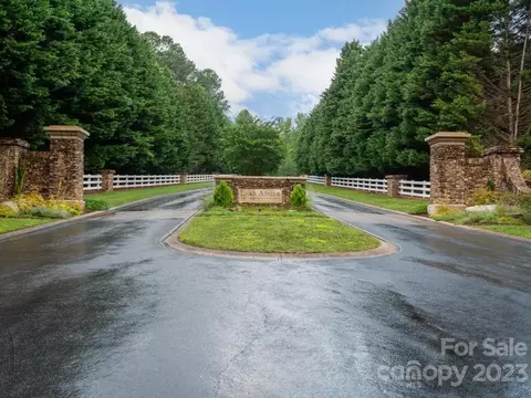 Summer Lane, Mill Spring, NC 28756 photo 2