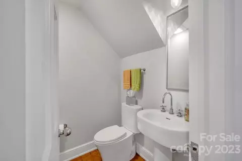 320 E Chestnut St, Troy, NC 27371 photo 26