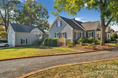 320 E Chestnut St, Troy, NC 27371 photo 44
