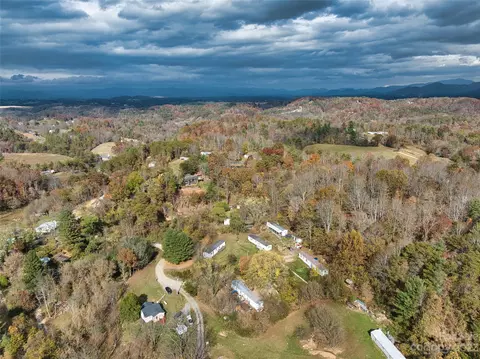 14 Sweet Pea Dr, Alexander, NC 28701 photo 6